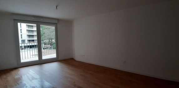 location Appartement T2 DE 42.1m² À NANTES - Photo 2