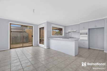 3 Buckhurst Way, 3029, Hoppers Crossing Vic - Photo 2