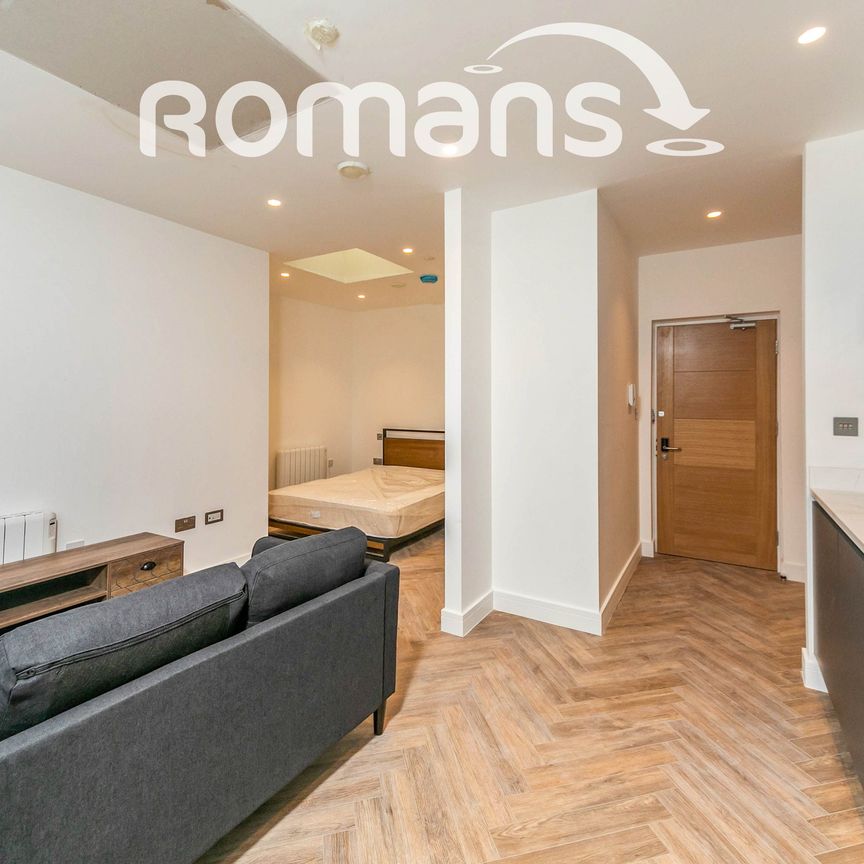 2 bedroom maisonette to rent - Photo 1
