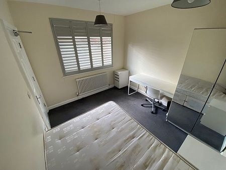 65, Fourth Avenue - Photo 3