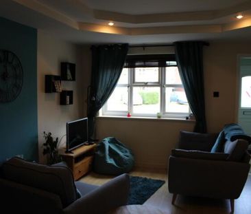 2 bedroom maisonette to rent - Photo 4