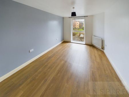 1 bedroom flat to rent - Photo 2