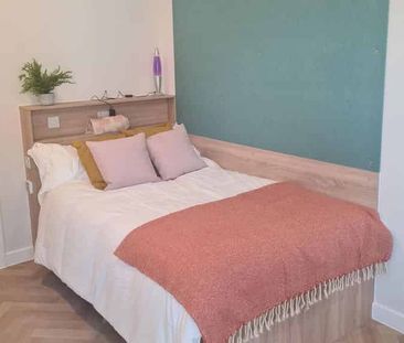 Deluxe Ensuite - Photo 5