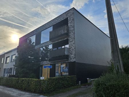 Gelijkvloers appartement met 1 slaapkamer, terras en parking - Foto 2