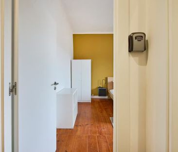 Rua de São Bento, Lisbon, Lisbon 1200 - Photo 3