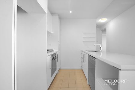 TWO BEDROOMS IN THE HEART OF FITZORY - UNFURNISHED - Photo 3