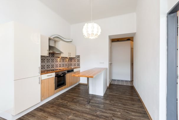 Pronájem bytu 2+kk 46 m², Novákových, Praha - Фото 1