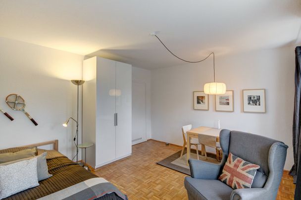 Great apartment near FC Bayern training grounds - Photo 1