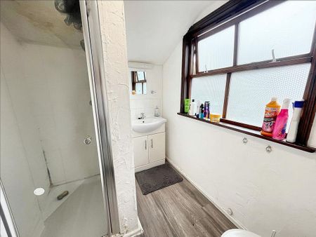 1 bedroom property to rent - Photo 4