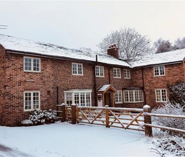 4 Bedroom Detached To Let - Photo 2