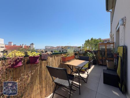 Location Appartement 3 pièces 62m² CALUIRE ET CUIRE 69300 - Photo 4