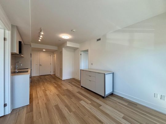 For Lease - 8 Cedarland Drive Unit# 611, Markham, Ontario - Photo 1