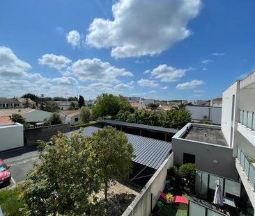 Location Appartement 3 pièces 73m² LA ROCHELLE 17000 - Photo 5