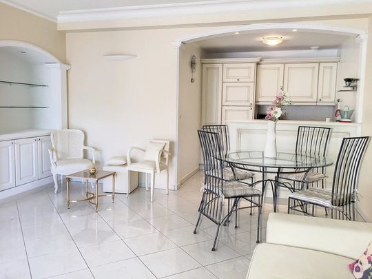 Location Appartement 2 pièces 49m² CANNES 06400 - Photo 1