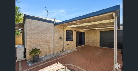 Prime Location! - Photo 5