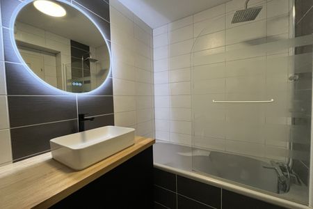 Joli F3 meublé avec garage - Entrée de Schiltigheim - Photo 5