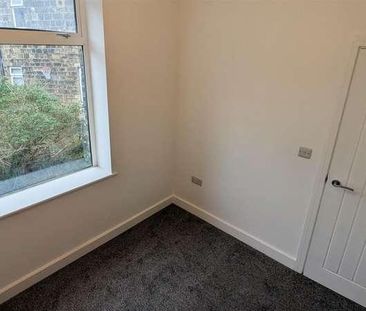 Victoria Road, Haworth, BD22 - Photo 4