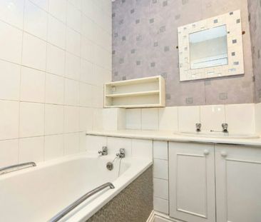 Yeaman Place, Flat 3F2, Polwarth, EH11, Edinburgh - Photo 5