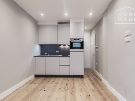 Warwick Road. SW5 - Photo 2