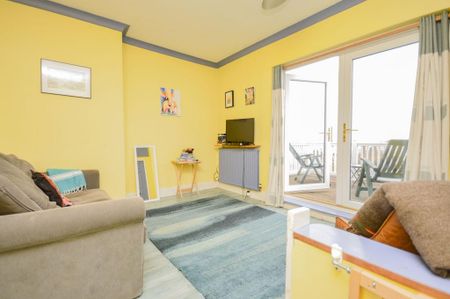 2 bedroom semi-detached house to rent - Photo 3