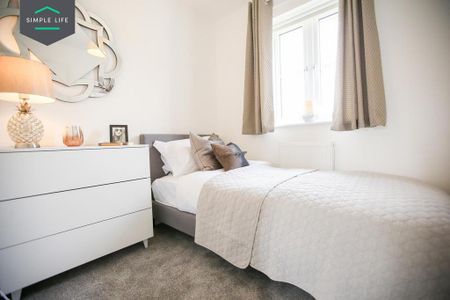 3 bedroom semi-detached house to rent - Photo 2