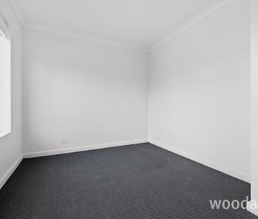 Low-Maintenance Living at Its Best - Photo 3