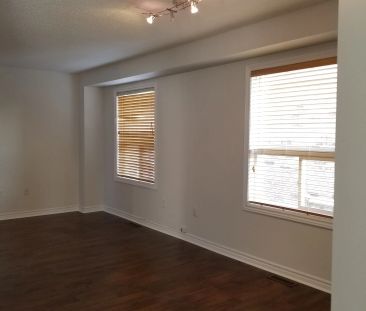 38 Lang Drive #upper unit - Photo 4