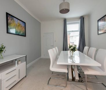 Imeary Street - Photo 2