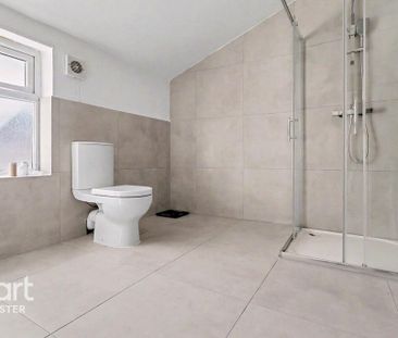1 bedroom in a house share to rent - Photo 6