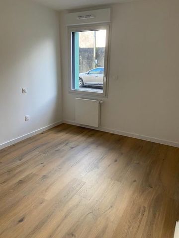 Location Appartement 2 pièces 37m² PAIMBOEUF 44560 - Photo 2