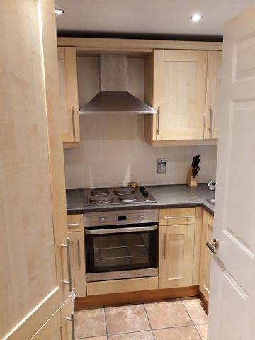 2 bedroom flat to rent - Photo 3