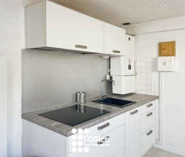 Location Appartement 2 pièces Meublé 21m² LES SABLES D OLONNE 85100 - Photo 5