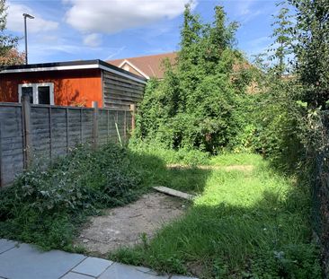 Sunnyside Road North, London, N9 9SW - Photo 6