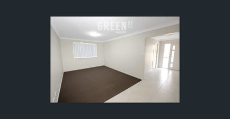 Ideal Modern Family Home - Photo 4