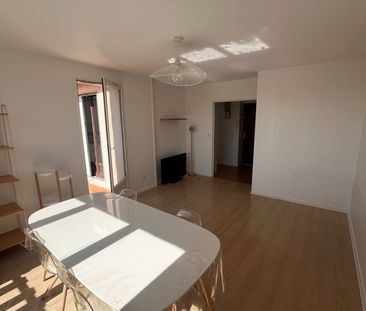 Location Appartement 2 pièces 52m² LYON 9ème - Photo 2