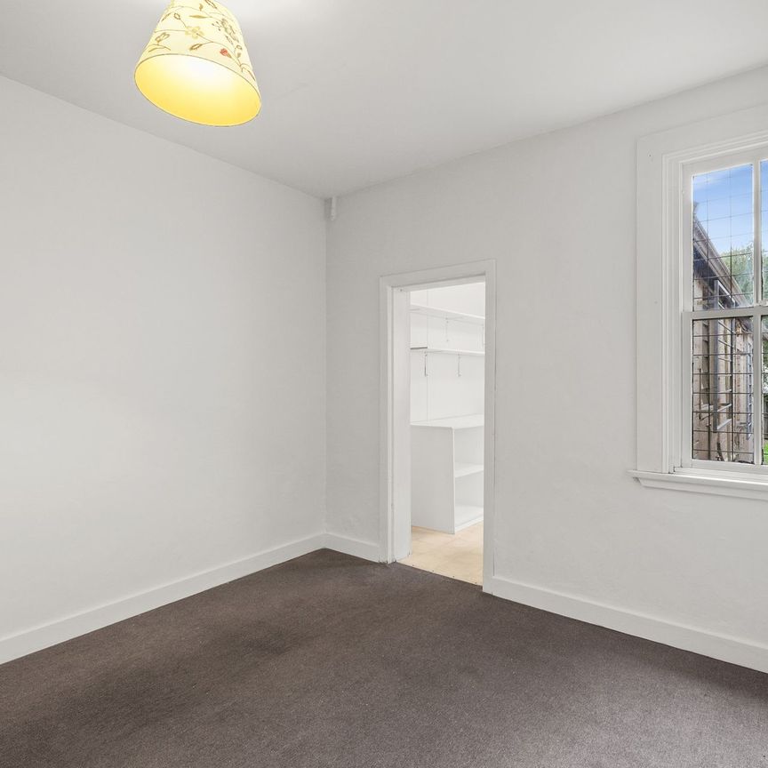 Split Level Two Bedroom Terrace - Photo 1