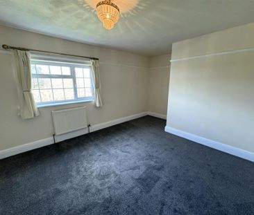 2 Bedroom Semi Detached To Let - Photo 3