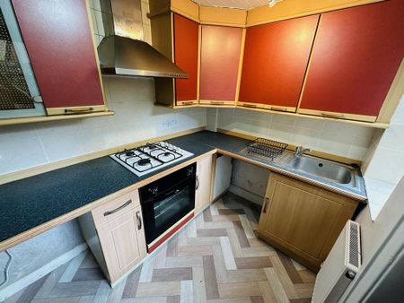 2 bedroom terraced house to rent - Photo 5