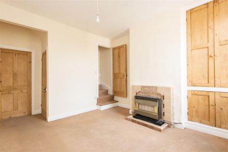 2 bedroom Terraced House to rent - Photo 5