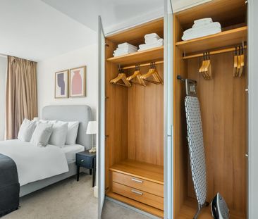 Peninsula Apartments, Praed Street - Photo 6