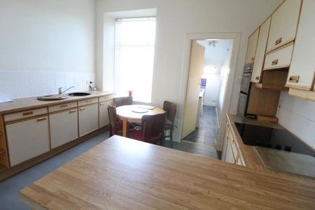 Elmfield Terrace, Top Floor, AB24 - Photo 5