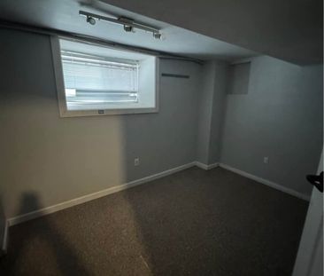 99 Henderson - Photo 6