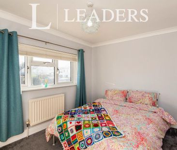 4 bedroom house to rent - Photo 1