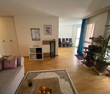 Living in the best location! - Photo 3