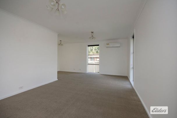 Modern Family Living with Space, Comfort & Convenience in Prime Wodonga Location - Photo 1