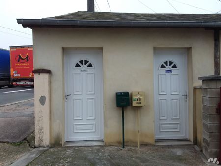 GOURNAY EN BRAY (76220), 50 côte de Saint Aubin, studio en très bon état - Photo 2