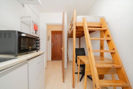 Studio to rent - Photo 4