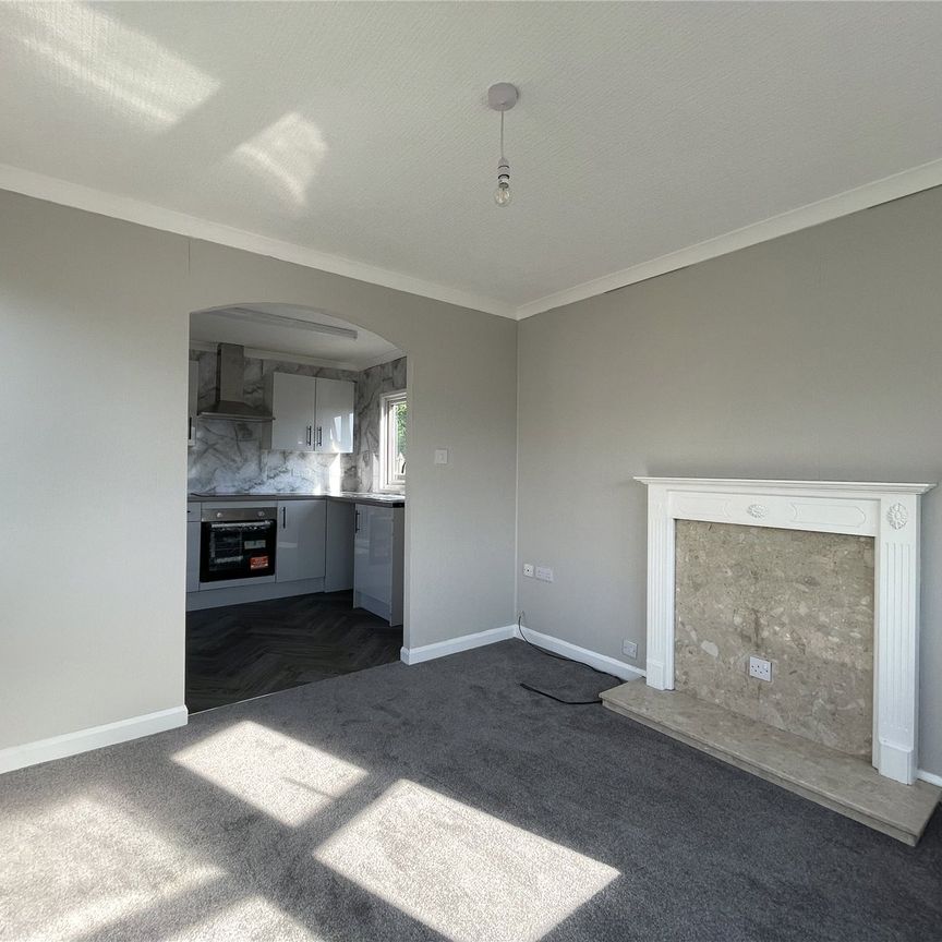 2 bedroom property to rent - Photo 1