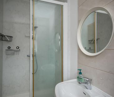 Apt 37 Forest Grove, Newtownbreda Road, - Photo 3