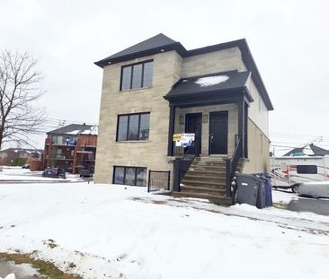 Appartement à louer - Laval (Chomedey) (Autres) - Photo 1